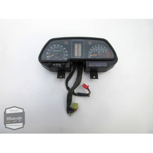 Kawasaki GT550 tellerset / tellers / instrumenten / cockpit / teller set unit / tellerunit Kawasaki GT550 tellerset / tellers / instrumenten / cockpit / teller set unit / tellerunit